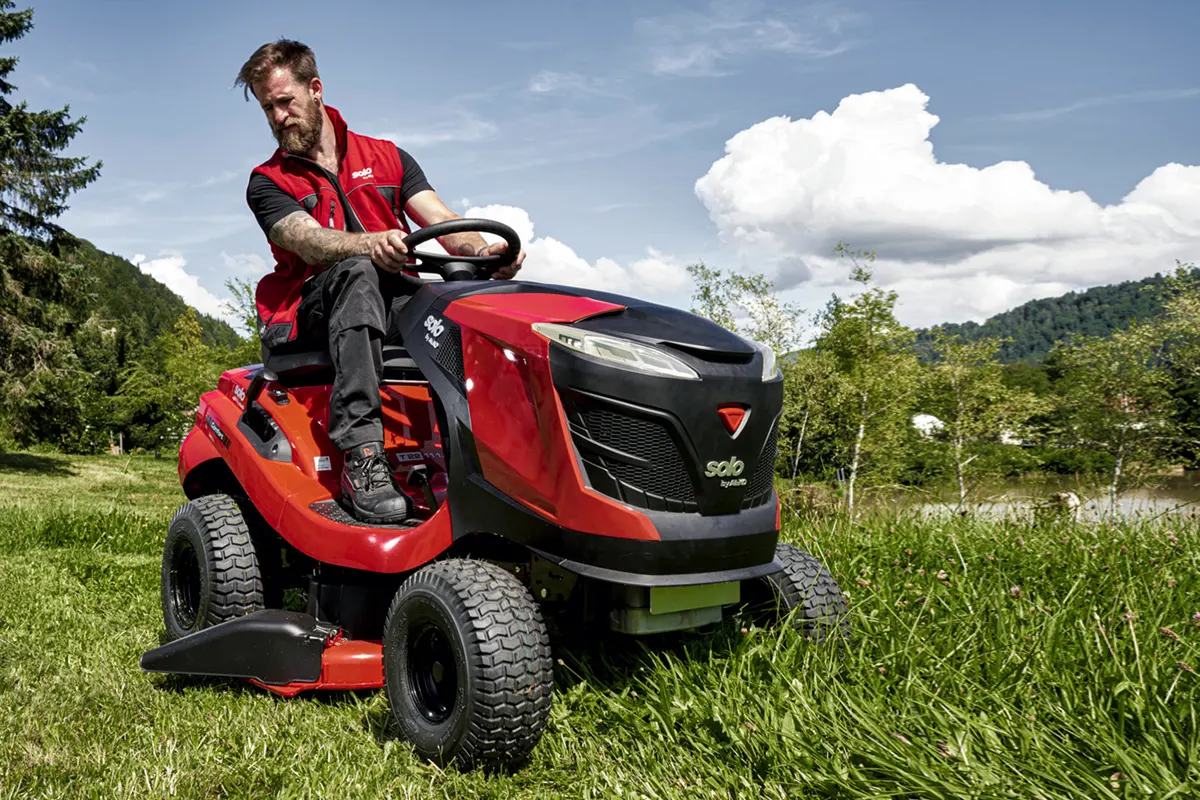 Vrtni traktor za velike površine - do 10.000 m²