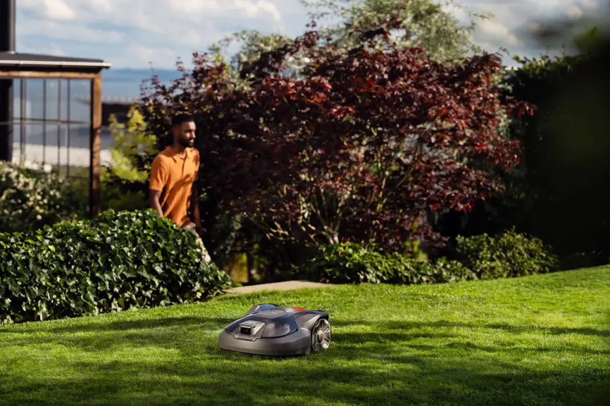 Husqvarna Automower 312V AI novi model robotske kosilnice
