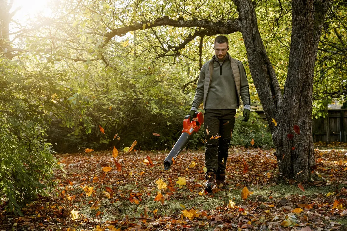 Pihalnik za listje husqvarna