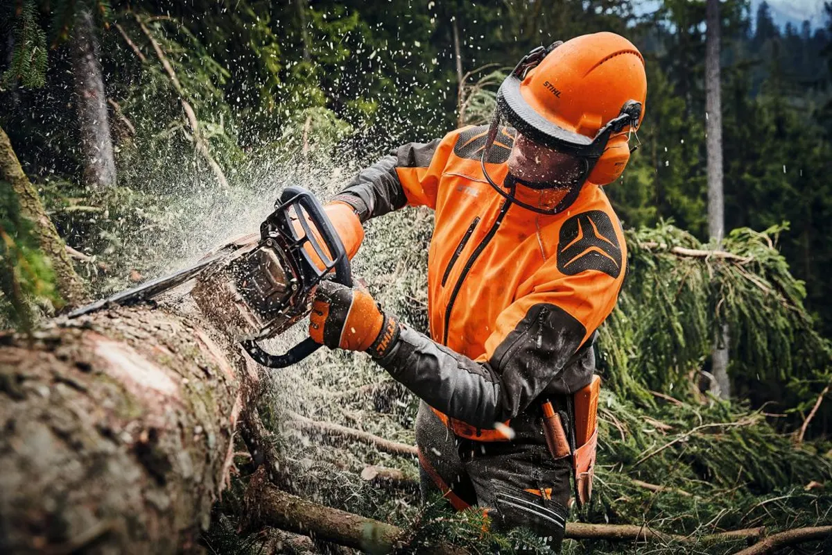 Stihl MS 462: Najlažja motorna žaga z vrhunskimi pospeški